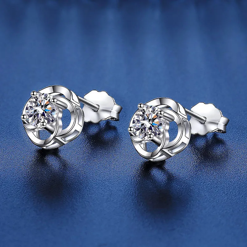 Delicate Clover Moissanite Stud Earrings