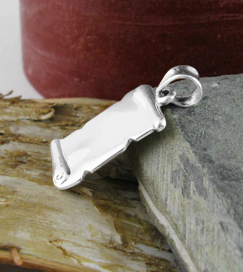 Engravable Miniature Old World Scroll Pendant