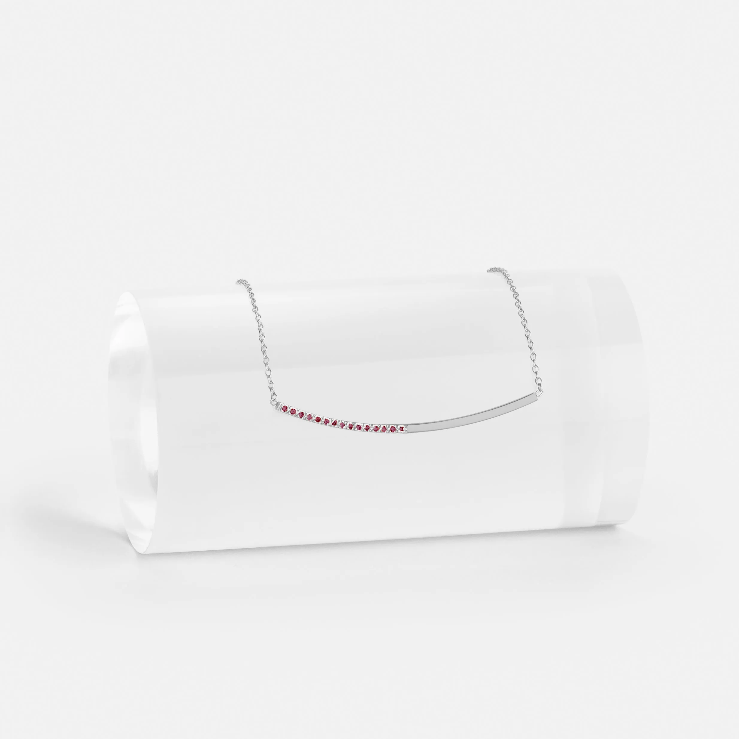 Iva Choker