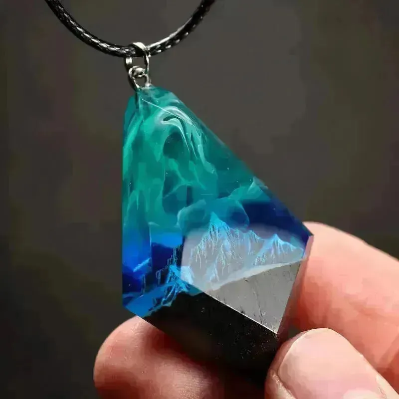 Snow Mountain Aurora Luminous Pendant Noctilucent Resin Necklace
