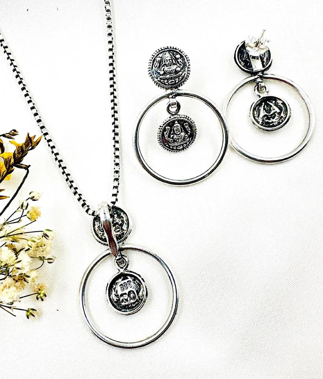The Silver Lakshmi Pendant Set